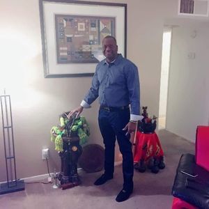 Meet your Posher, Michel